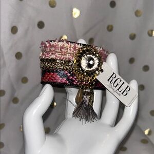 💜Laura Janelle Pink and Gold Faux Leather Bracelet Size 6 💜